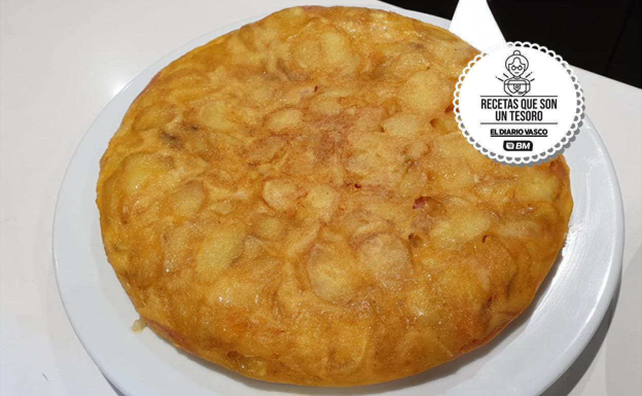 Tortilla de patata con cebolla y pimiento de Beatriz Mendoza