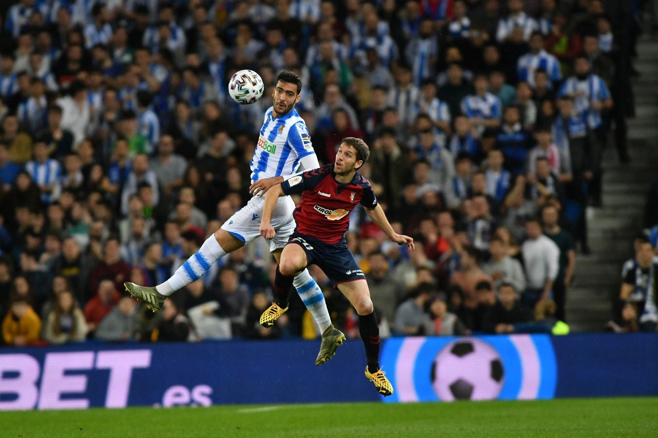 La Real Sociedad sigue soñando con la Copa tras eliminar a Osasuna. Los txuri-urdin estarán en el bombo de cuartos