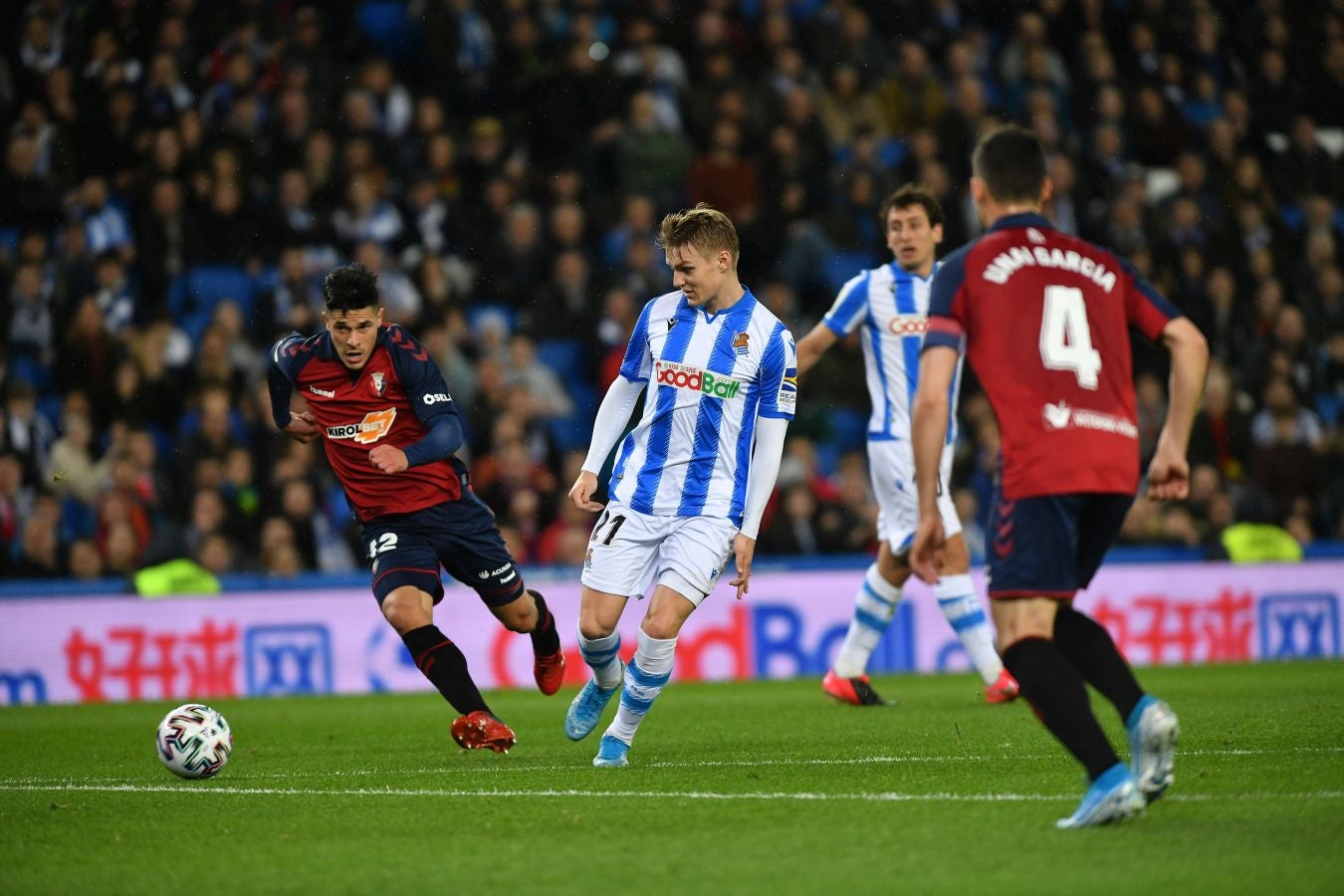 La Real Sociedad sigue soñando con la Copa tras eliminar a Osasuna. Los txuri-urdin estarán en el bombo de cuartos