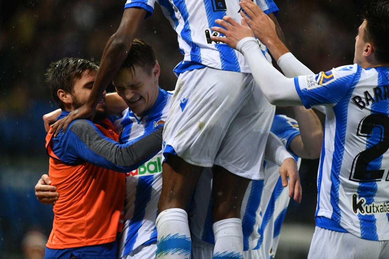 La Real Sociedad sigue soñando con la Copa tras eliminar a Osasuna. Los txuri-urdin estarán en el bombo de cuartos