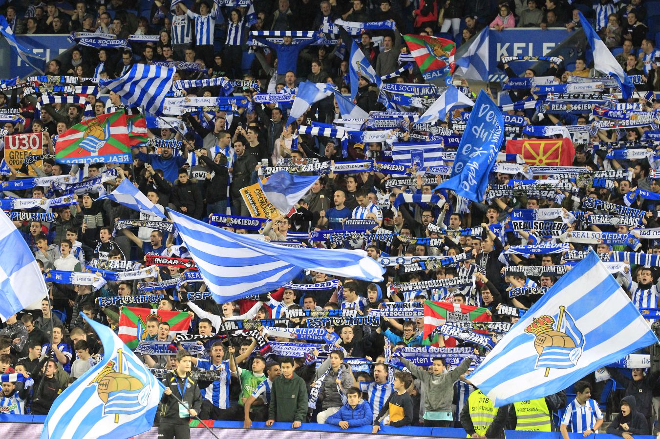 La Real Sociedad sigue soñando con la Copa tras eliminar a Osasuna. Los txuri-urdin estarán en el bombo de cuartos