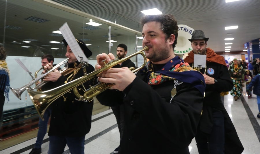 Fotos: Los Caldereros toman Amara