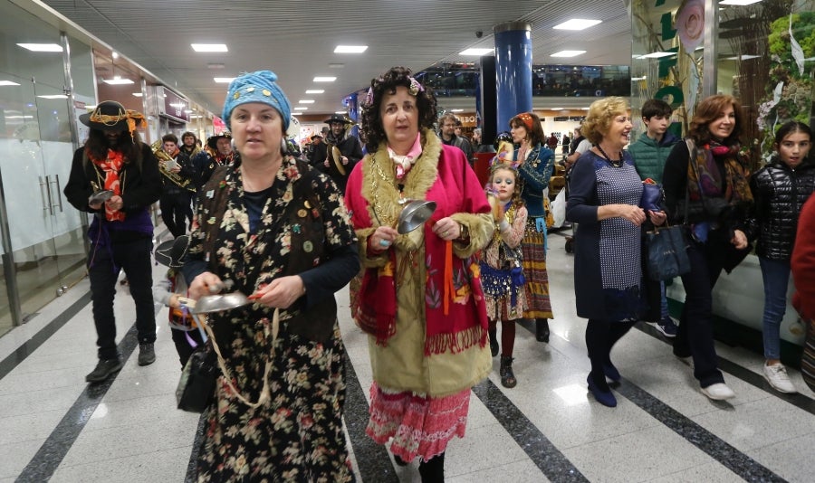 Fotos: Los Caldereros toman Amara