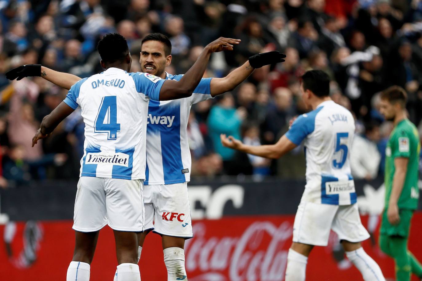 Isak ha adelantado a la Real en el minuto 20, pero Omeruo en el 48 ha empatado el partido para el Leganés.