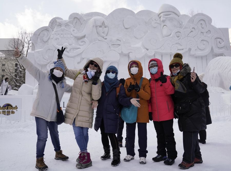 Fotos: Nieve en polvo para el festival de Saporo