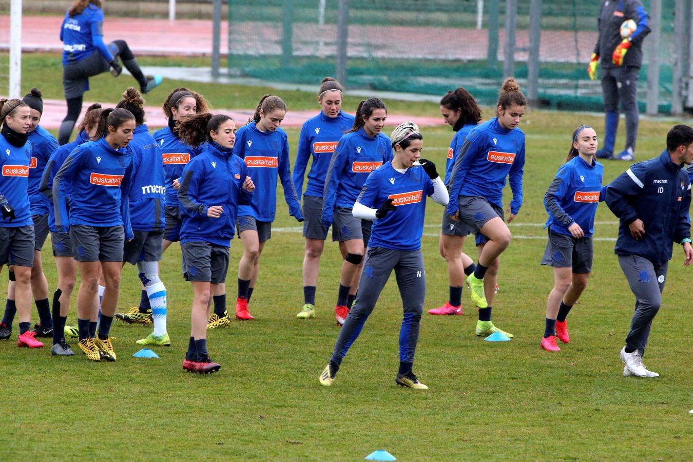 Las realistas han entrenado el día previo a la final quese jugará mañana a as 12.00 horas en El Helmántico contra el FC Barcelona