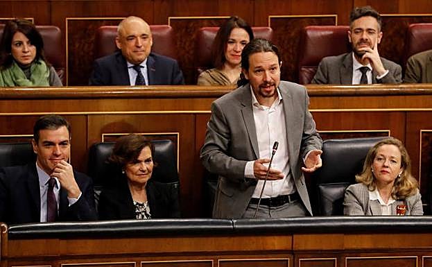 Iglesias, de azote de dos gobiernos a diana de la oposición