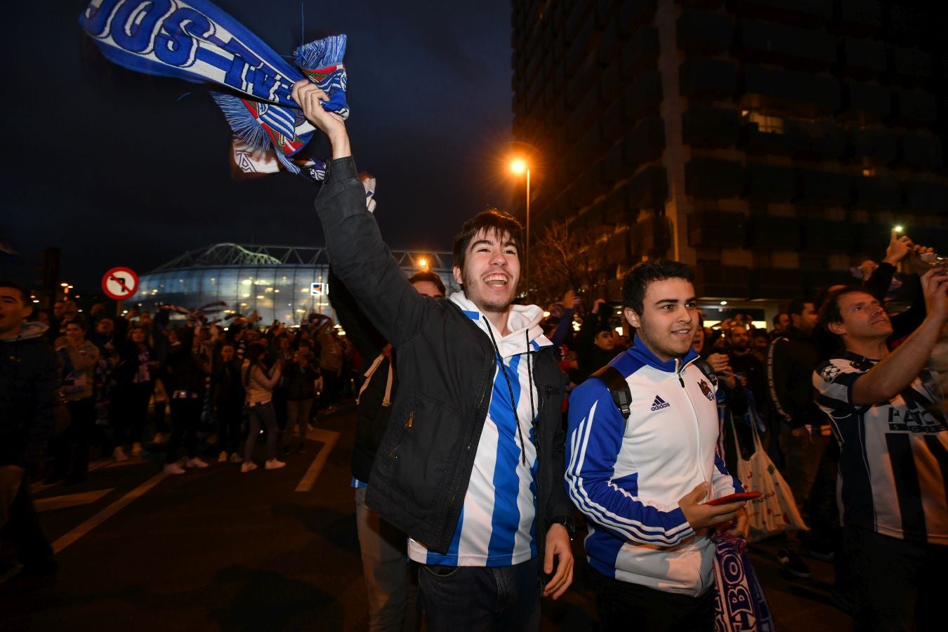La afición txuri-urdin no ha fallado en las horas previas al partido de semifinales de Copa del Rey frente al Mirandes.