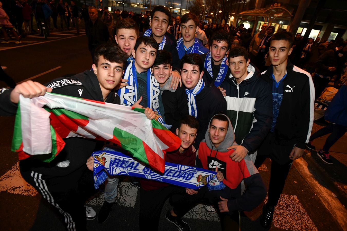 La afición txuri-urdin no ha fallado en las horas previas al partido de semifinales de Copa del Rey frente al Mirandes.
