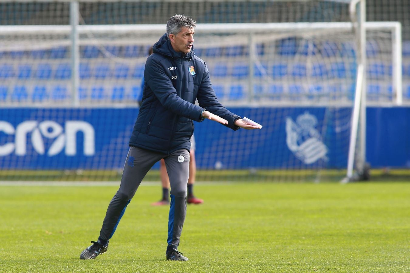 Las mejores imágens del entremiento del conjunto txuri urdin.