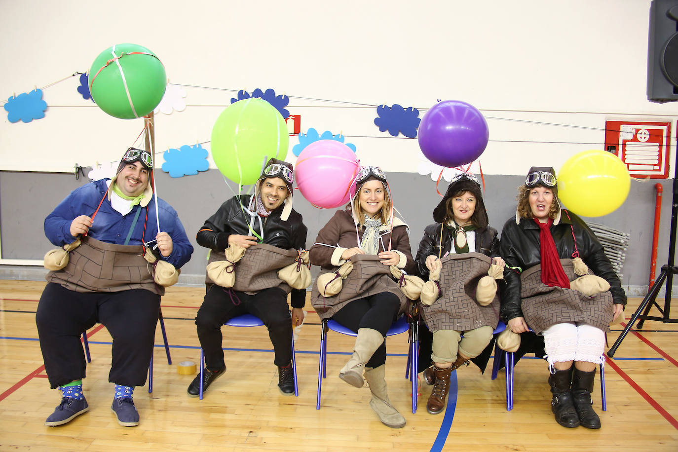 La Herri Eskola de Lezo ha vivido un viernes especial con motivo del carnaval.