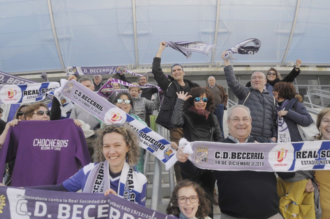 Los habitantes de Becerril de Campos se encuentran en San Sebastián donde disfrutarán de una comida en la Sidrería Salaberria con la afición realista y después estarán en las gradas animando a la Real