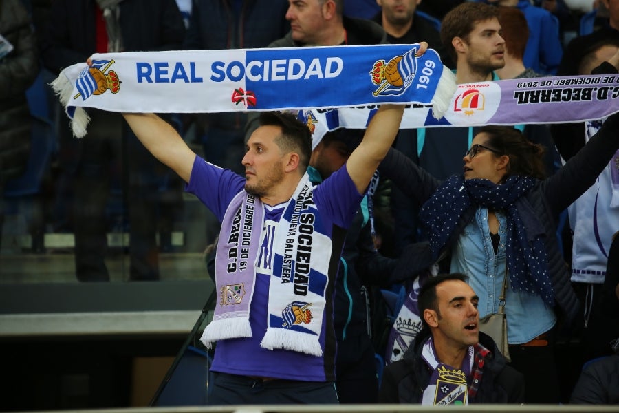 Fotos: Las mejores imágenes de la Real Sociedad contra frente al Valencia