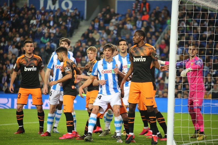 Fotos: Las mejores imágenes de la Real Sociedad contra frente al Valencia