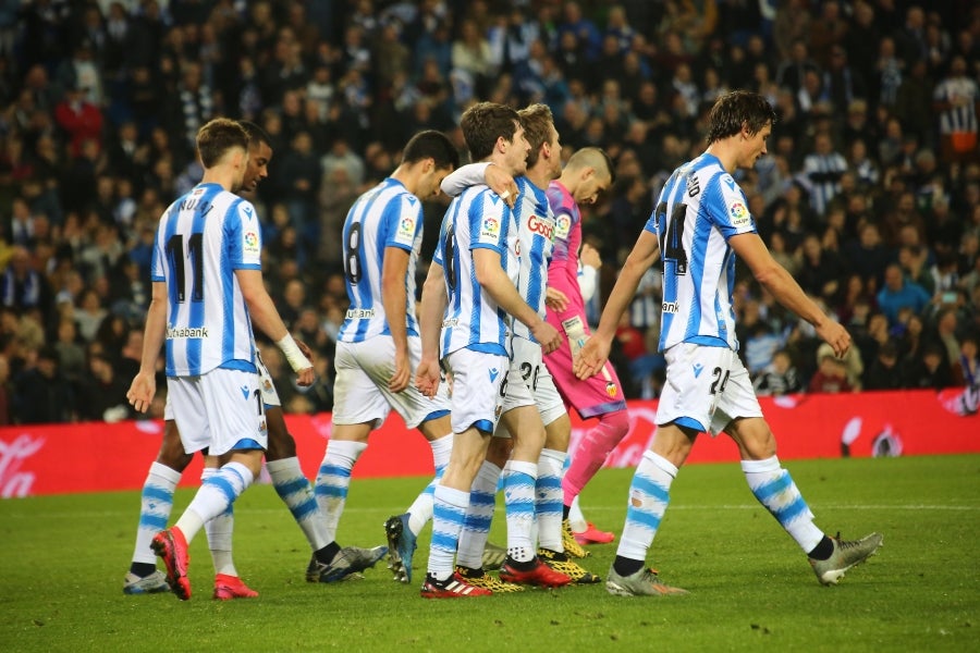 Fotos: Las mejores imágenes de la Real Sociedad contra frente al Valencia