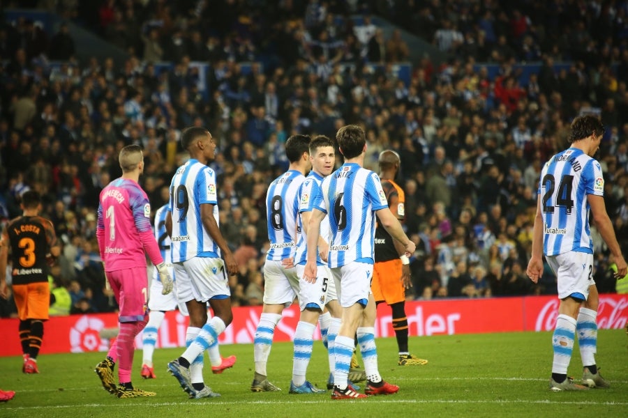 Fotos: Las mejores imágenes de la Real Sociedad contra frente al Valencia