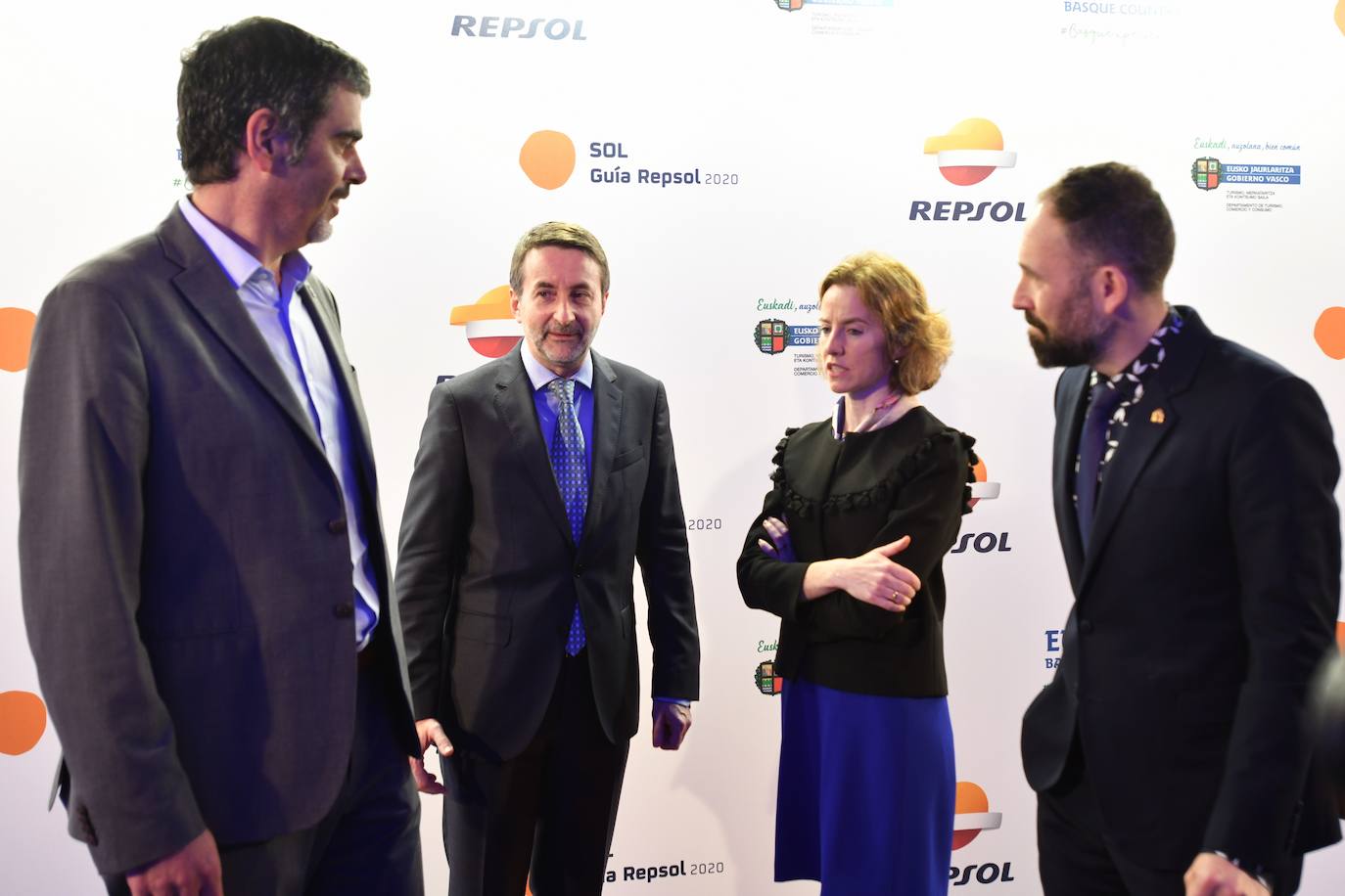 La presentación de la nueva edición de la Guía Repsol reunió este lunes por la noche en el Museo de San Telmo a más de 400 invitados. Ocho restaurantes guipuzcoanos entran con un Sol en la nueva Guía Repsol.