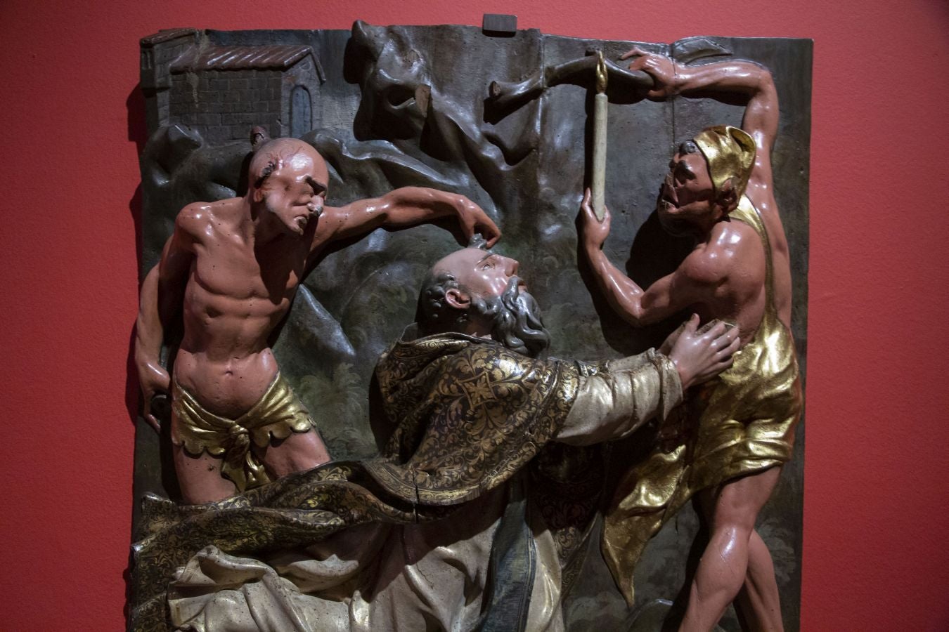 El diablo es el eje de la nueva exposición temporal que se puede ver hasta el 25 de mayo en el Museo San Telmo de San Sebastián y que se articula en torno a una única obra, 'Las tentaciones de San Antonio' de Jan Brueghel, para recrear un «tenso» universo onírico dedicado a la tentación y el pecado.