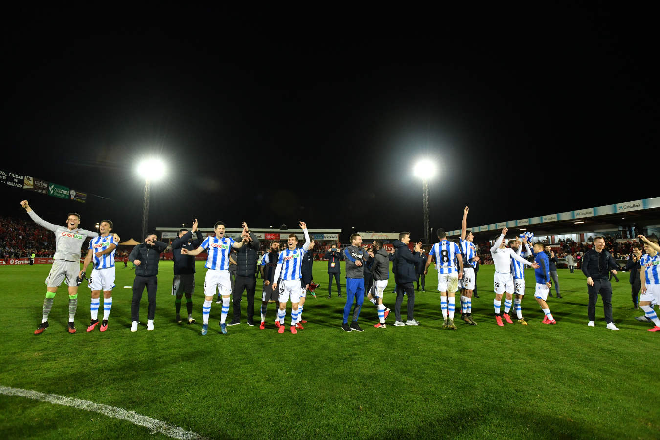 Así ha celebrado la Real Sociedad la victoria que les permitirá jugar 32 años después una final de Copa del Rey