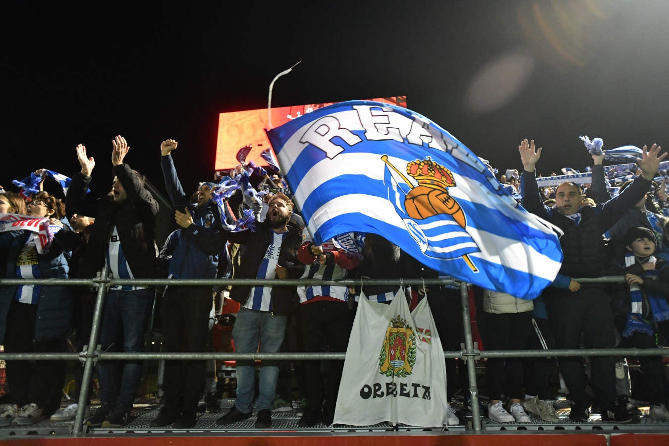 Así ha celebrado la Real Sociedad la victoria que les permitirá jugar 32 años después una final de Copa del Rey