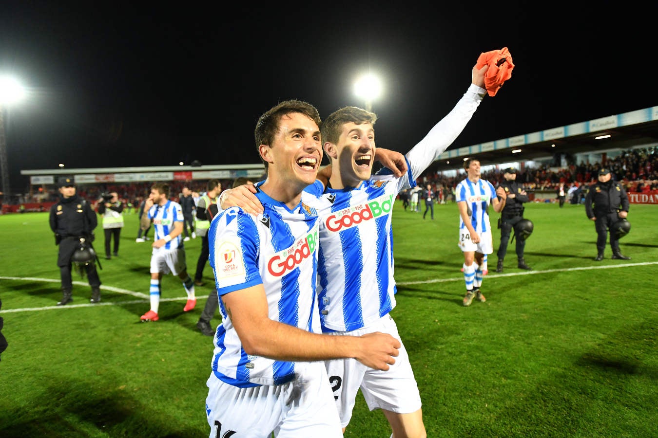 Así ha celebrado la Real Sociedad la victoria que les permitirá jugar 32 años después una final de Copa del Rey