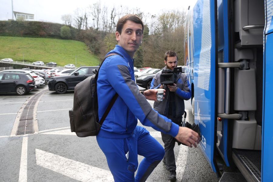 La expedición txuri urdin parte hacia Miranda. 