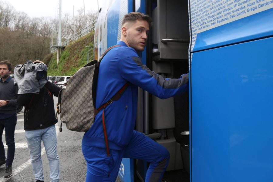 La expedición txuri urdin parte hacia Miranda. 