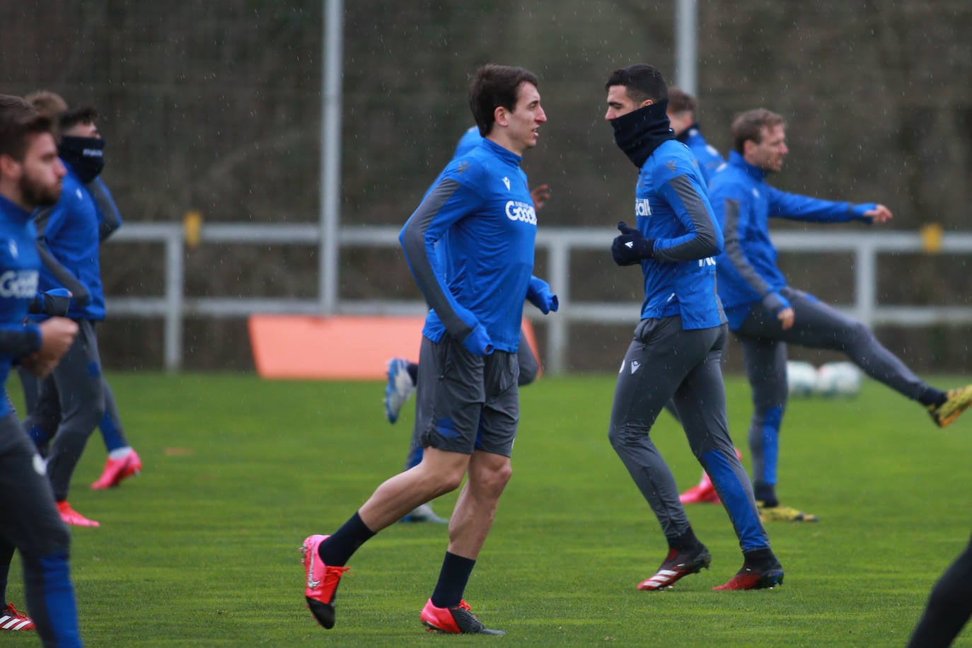Los txuri-urdines se han ejercitado a puerta cerrada.