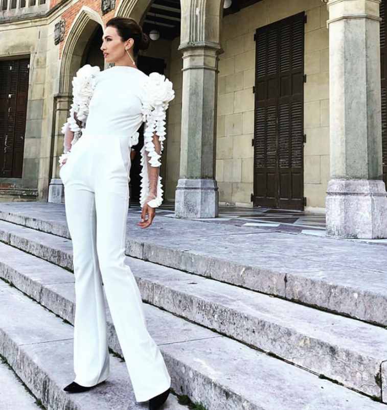 Fotos: La diseñadora donostiarra que viste a Nieves Álvarez, Ainhoa Arteta o Bárbara Goenaga