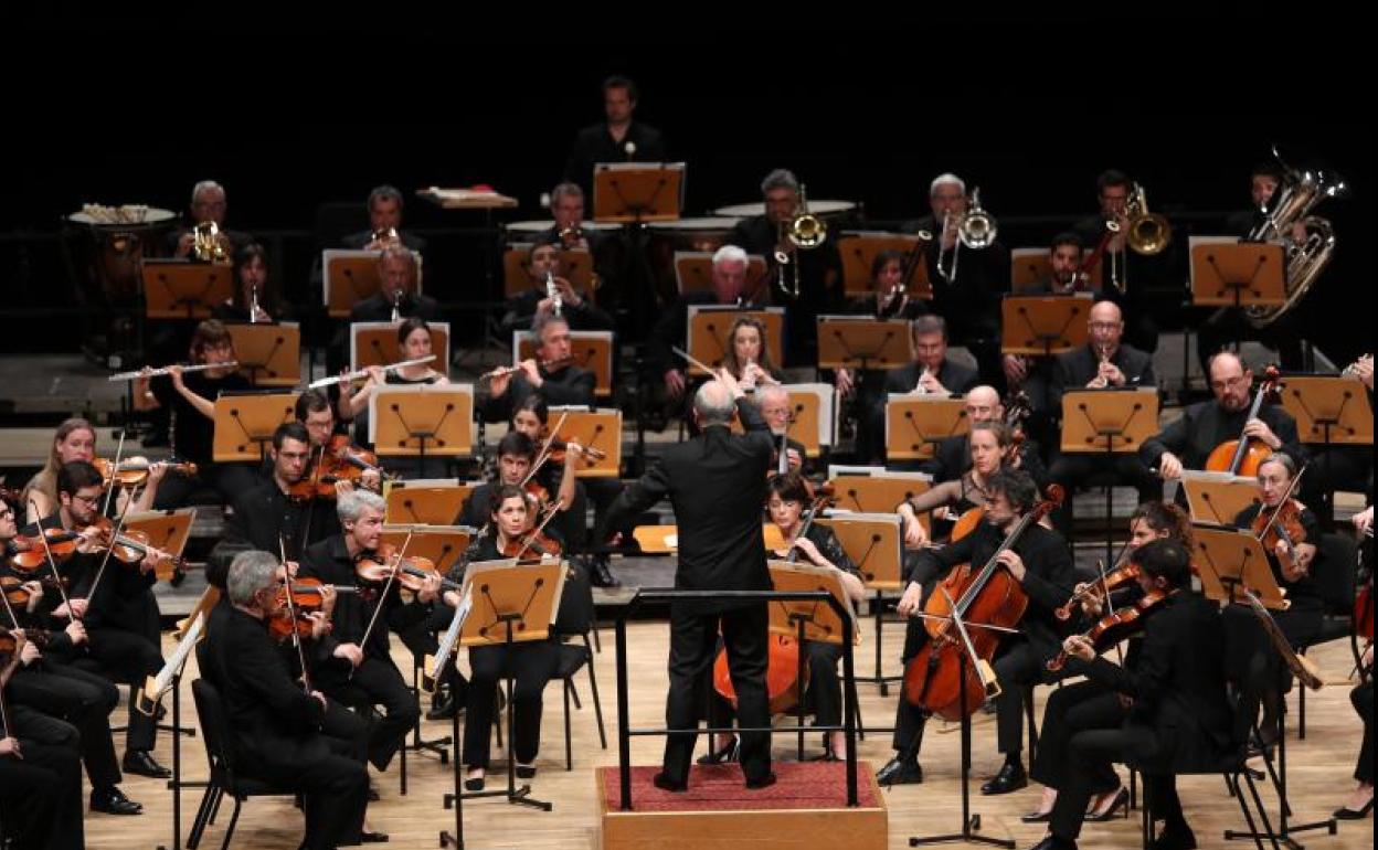 El concierto de la Orquesta de Euskadi en Estambul. 