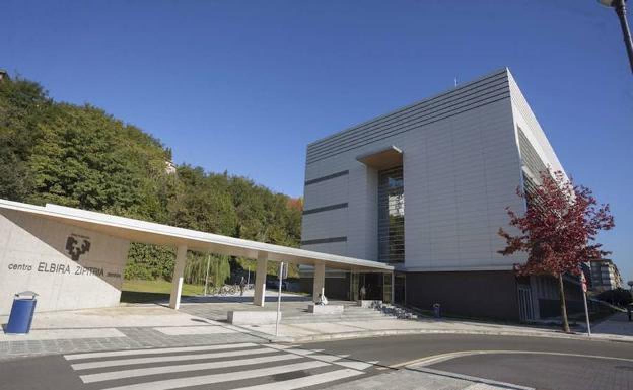 Coronavirus en Euskadi: UPV, Mondragon Unibertsitatea y Deusto impartirán clases de forma online