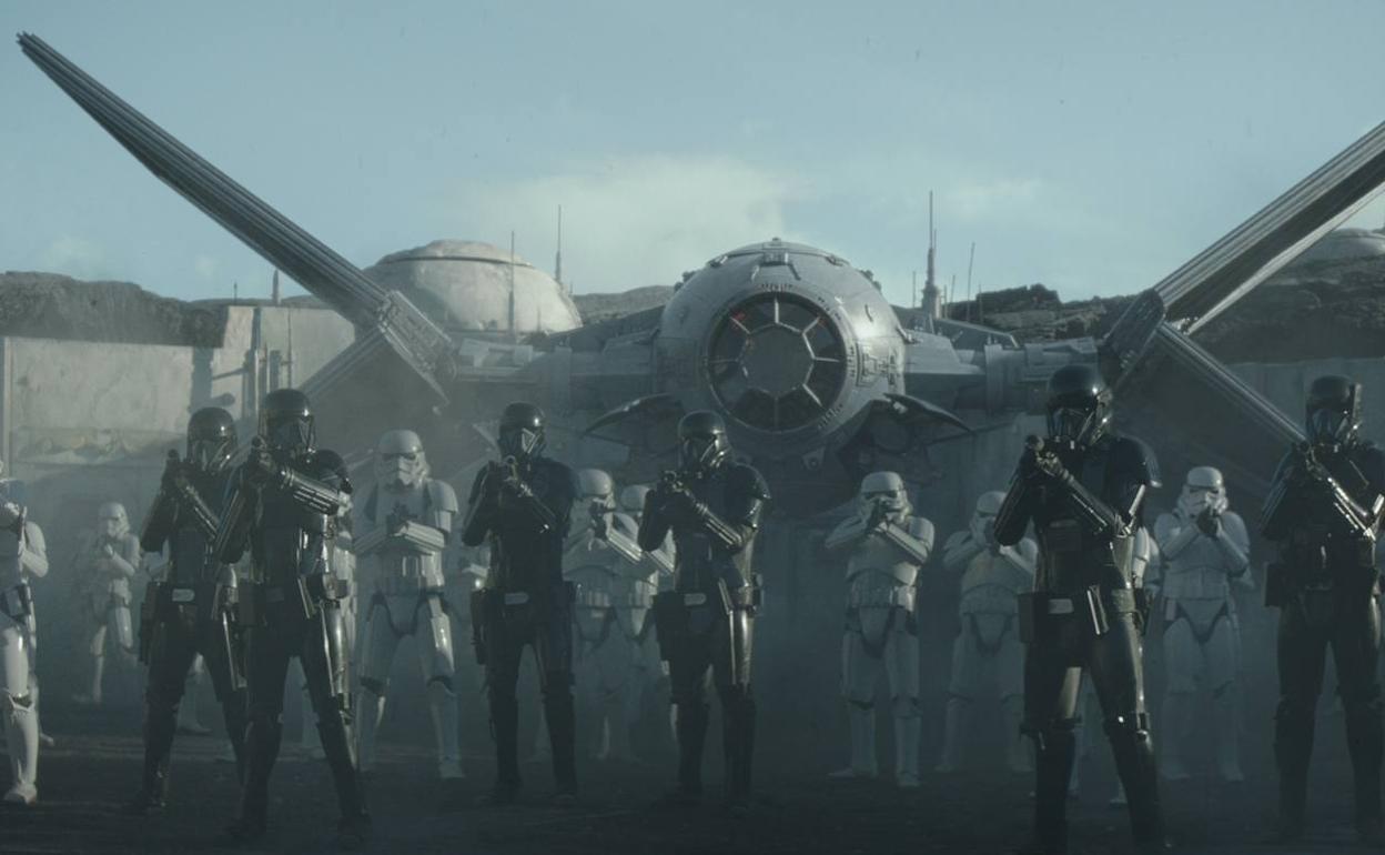 'The Mandalorian', la nueva serie de la saga 'Star Wars' que estrena sus dos primeros capítulos.