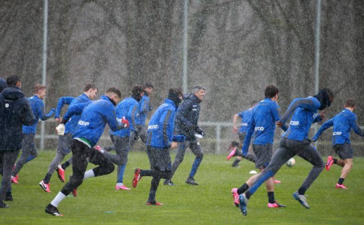 La Real no se plantea aplicar un ERTE a jugadores ni empleados