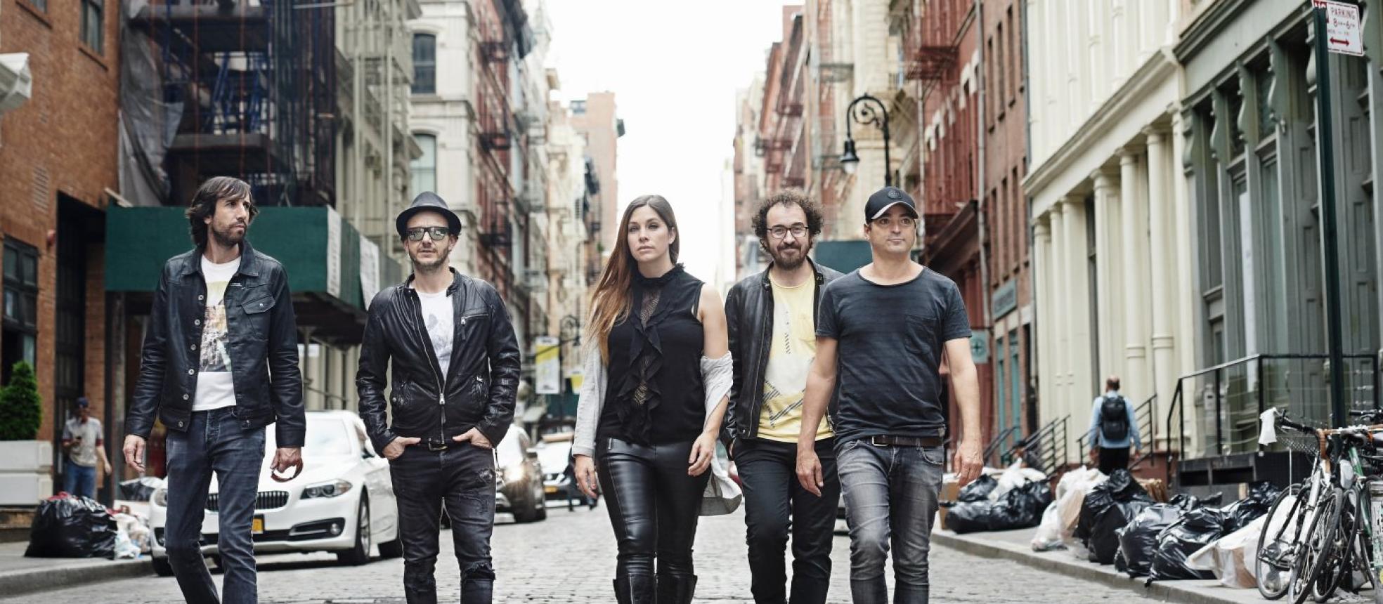 Recuerdos de Nueva York. Haritz, Pablo, Leire,Xabi y Álvaro cuando se podía pasear por las calles, el año pasado en el Soho neoyorkino. 