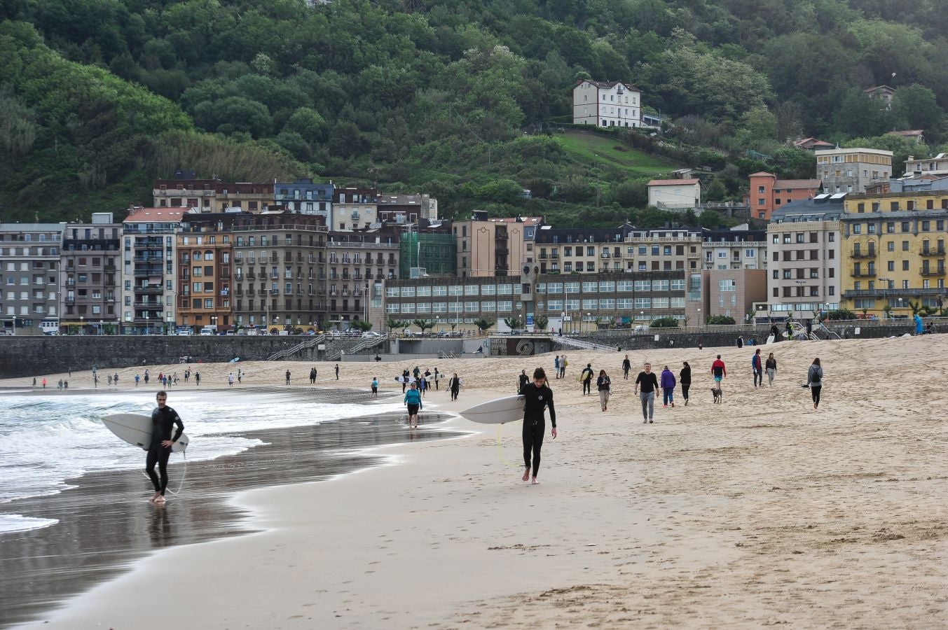 Fotos: Momentos de sol y playa en Donostia