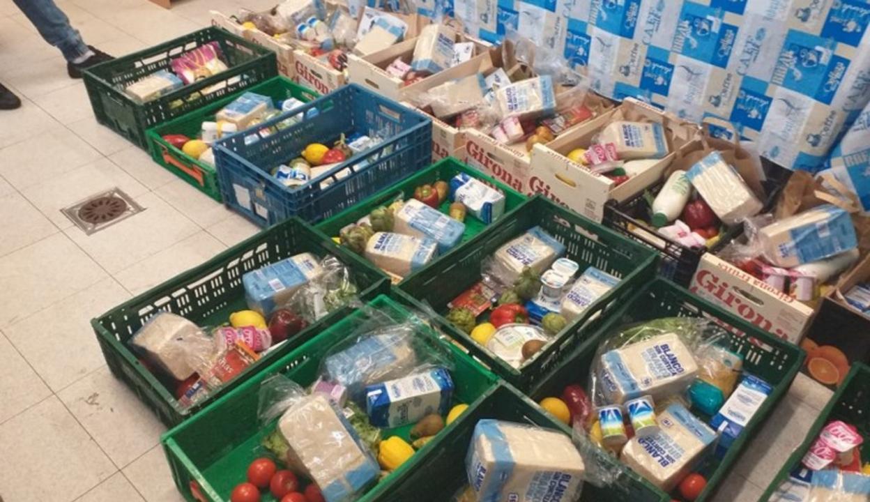 La cooperativa Ausolan ha comenzado a repartir menús de día especialmente dirigidos a los niños que no tienen servicio de comedor escolar. 