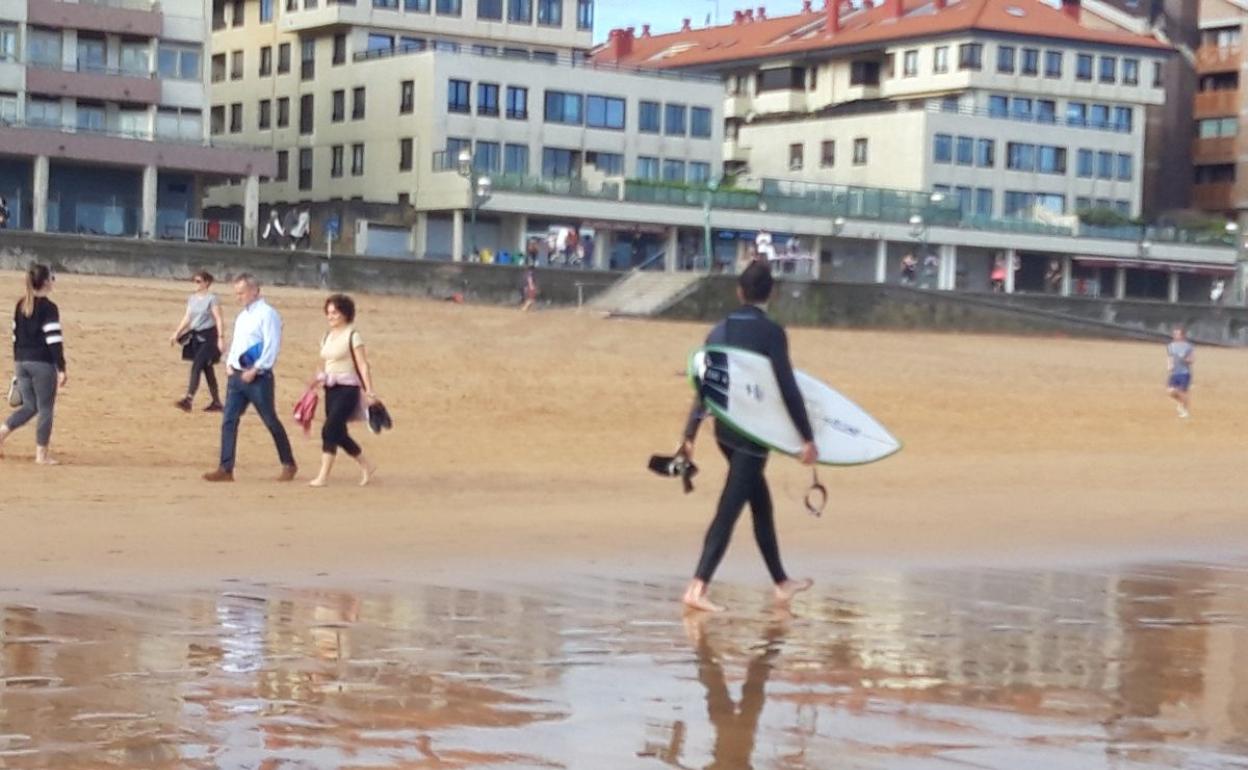 La Mesa Territorial de Playas de Gipuzkoa se reúne este lunes para establecer las condiciones de apertura de la temporada