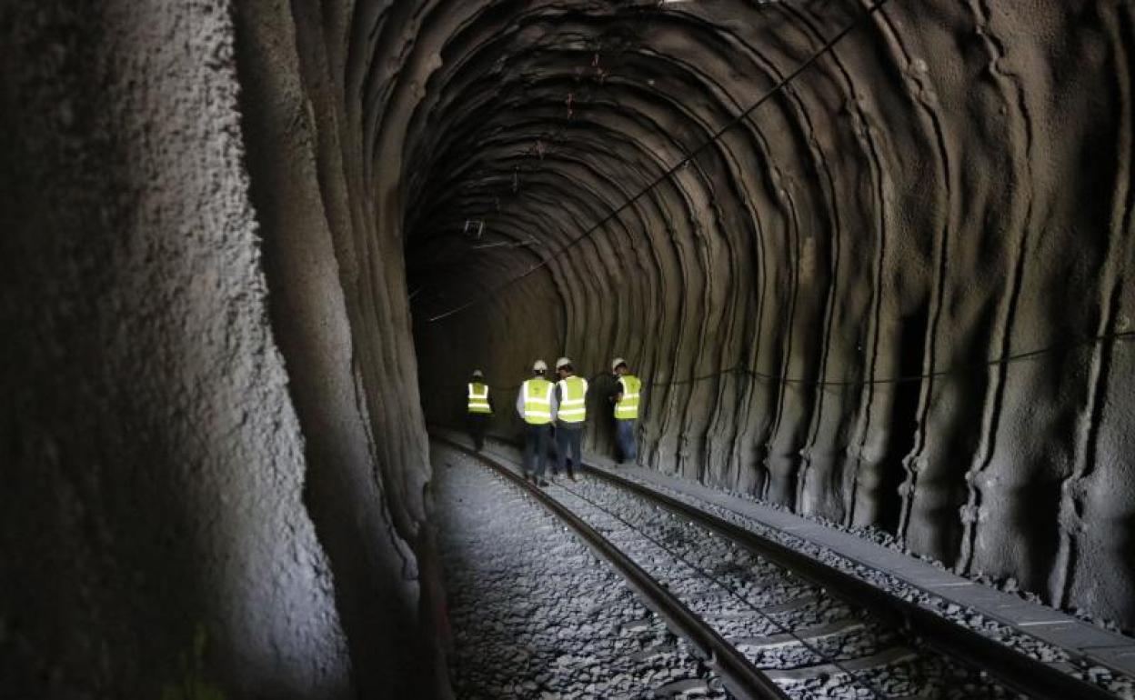 Una vista del interior del túnel.