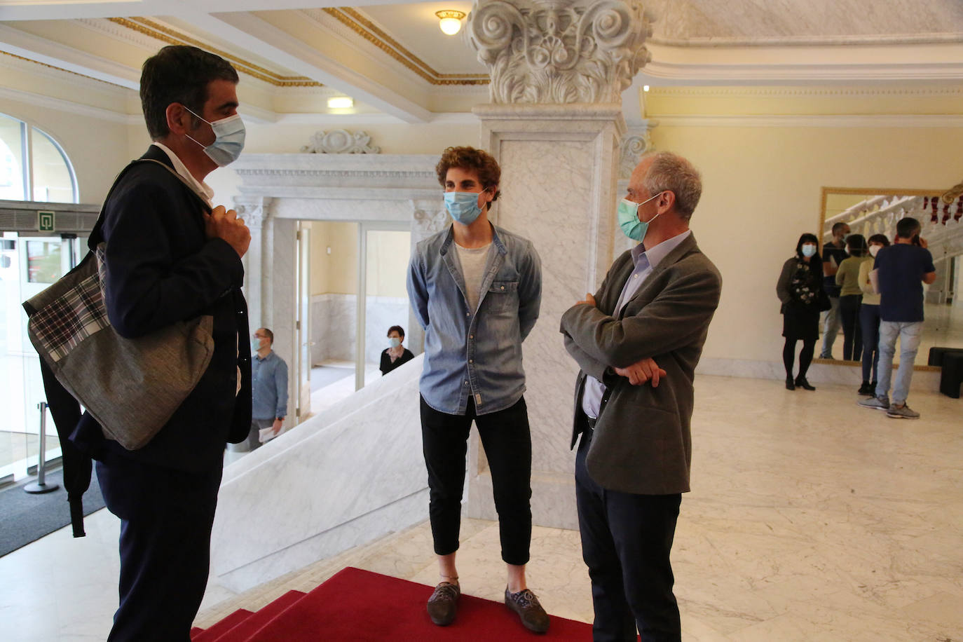 Reapertura del Teatro Victoria Eugenia. 