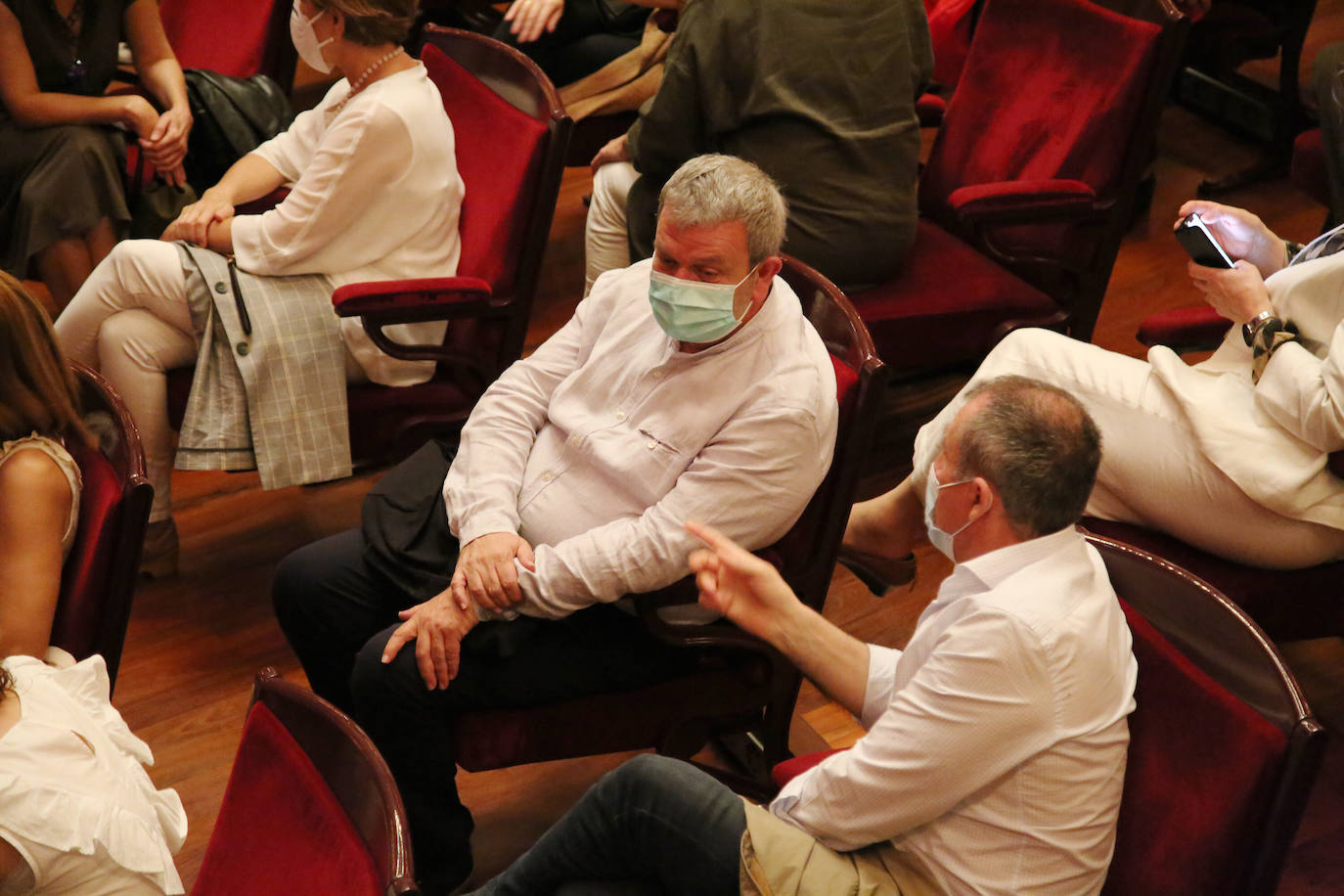 Reapertura del Teatro Victoria Eugenia. 