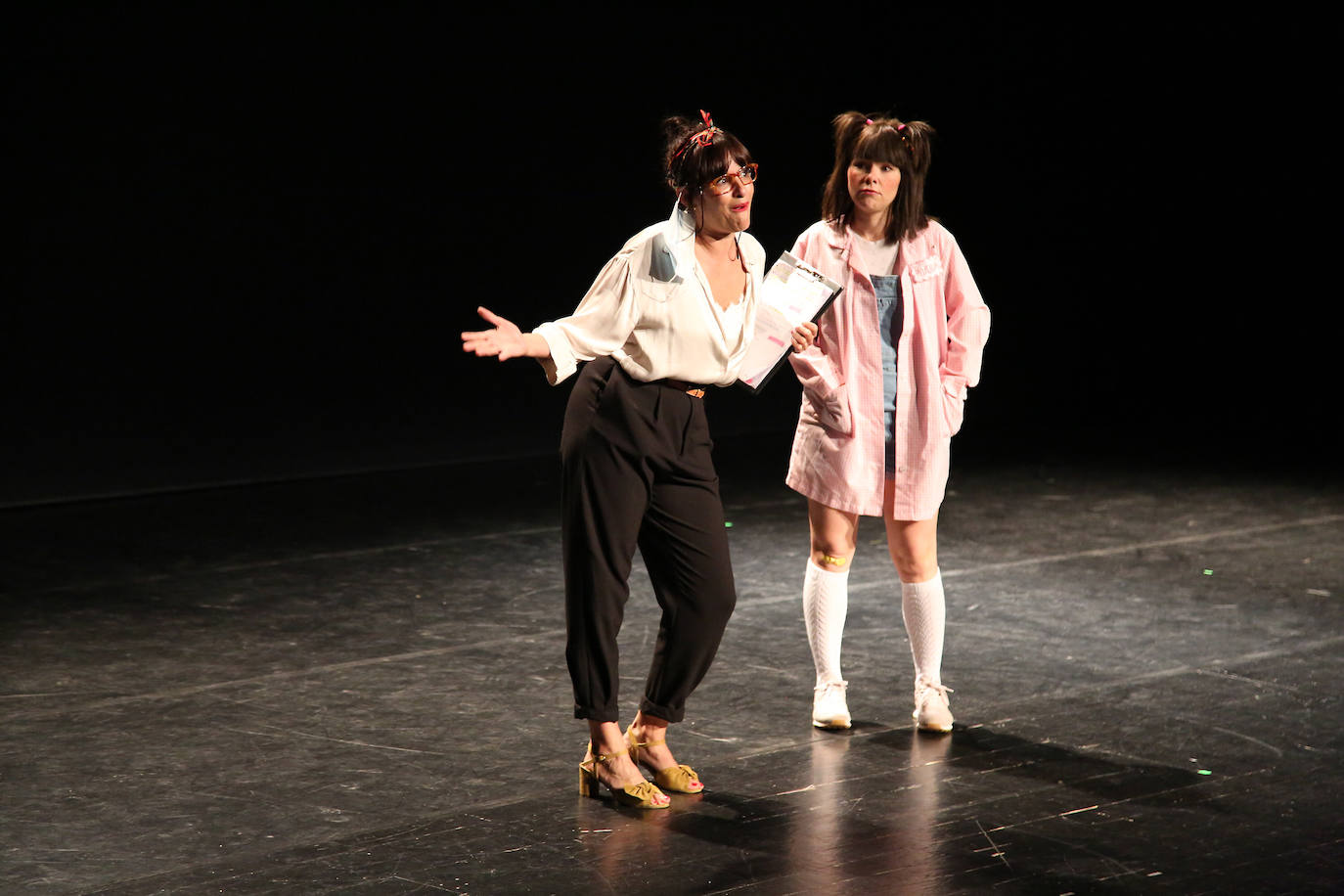 Reapertura del Teatro Victoria Eugenia. 