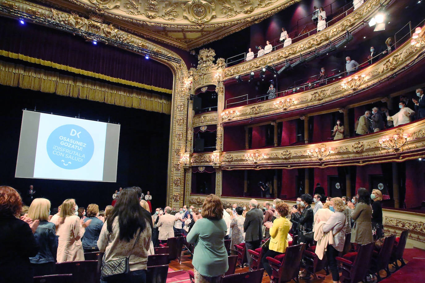 Reapertura del Teatro Victoria Eugenia. 