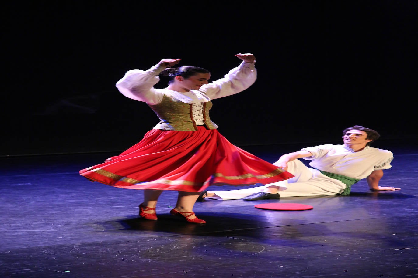 Reapertura del Teatro Victoria Eugenia. 