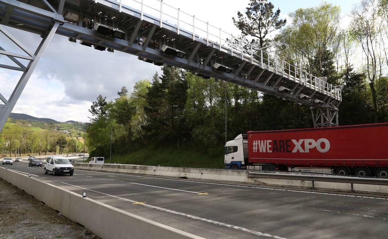 La Diputación quiere impulsar el «blindaje» de las normas de carretera tras el revés con los peajes de la N-I