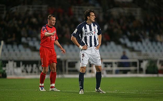 Gica con el Getafe en Anoeta, junto a Darko Kovacevic.