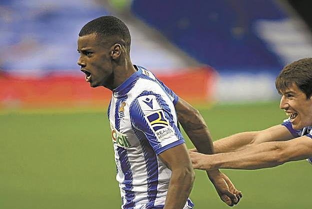 Y la grada Zabaleta gritó 'oé, oé, oé, oé..., Isak, Isak'