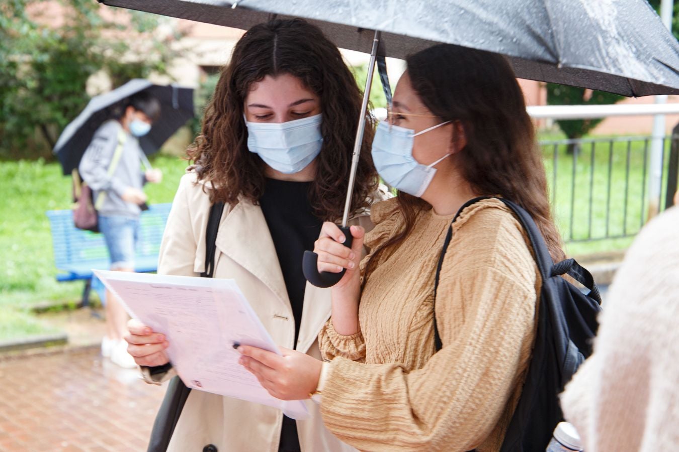 Cerca de 4.500 estudiantes guipuzcoanos encaran desde este lunes la Selectividad más atípica, que además de en Donostia se está llevando a cabo en Eibar.