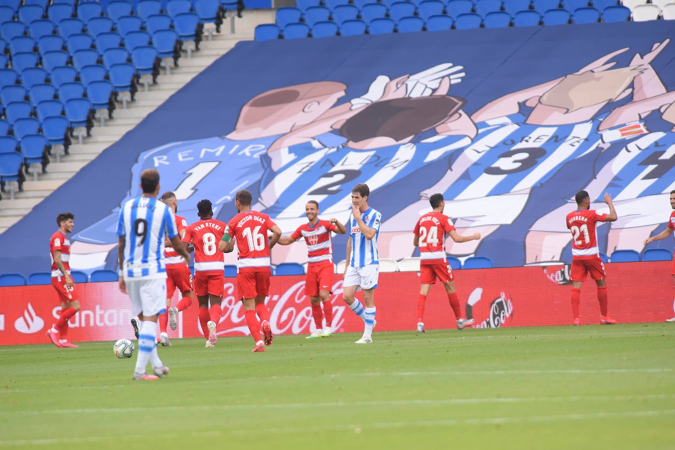 Las imágenes del encuentro disputado entre la Real Sociedad y el Granada en Anoeta