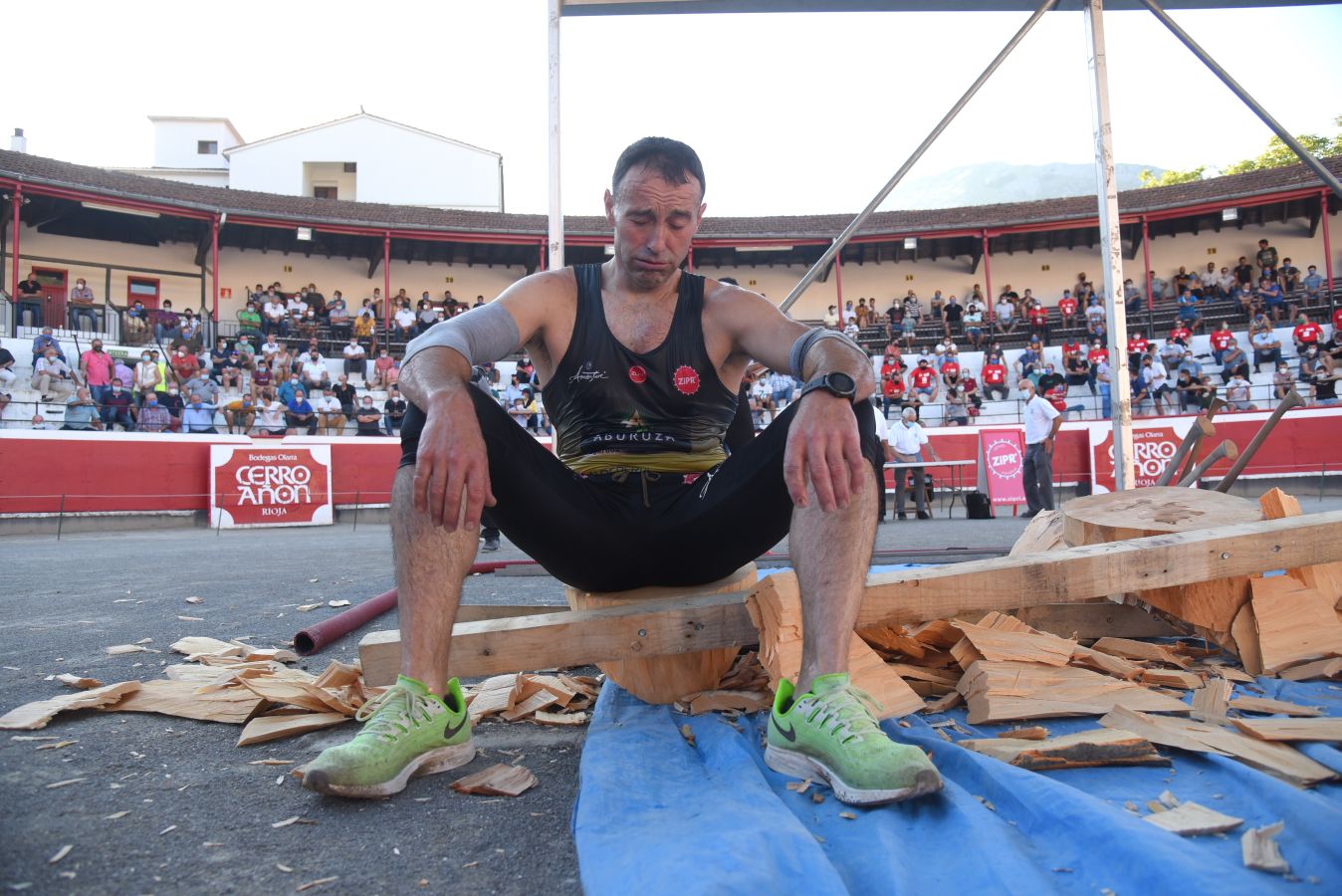 El expelotari se impuso a Joxean Olaskoaga 'Aizperro' en la apuesta combinada de tres trabajos aventajándolo en seis minutos y siete segundos
