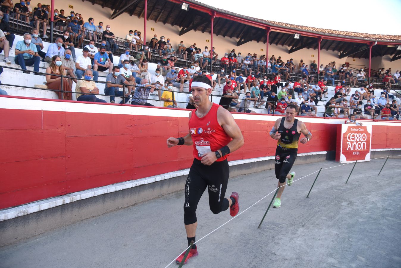 El expelotari se impuso a Joxean Olaskoaga 'Aizperro' en la apuesta combinada de tres trabajos aventajándolo en seis minutos y siete segundos